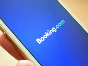  alt="Booking Holdings nearly doubles revenue in Q2 2022"  title="Booking Holdings nearly doubles revenue in Q2 2022" 